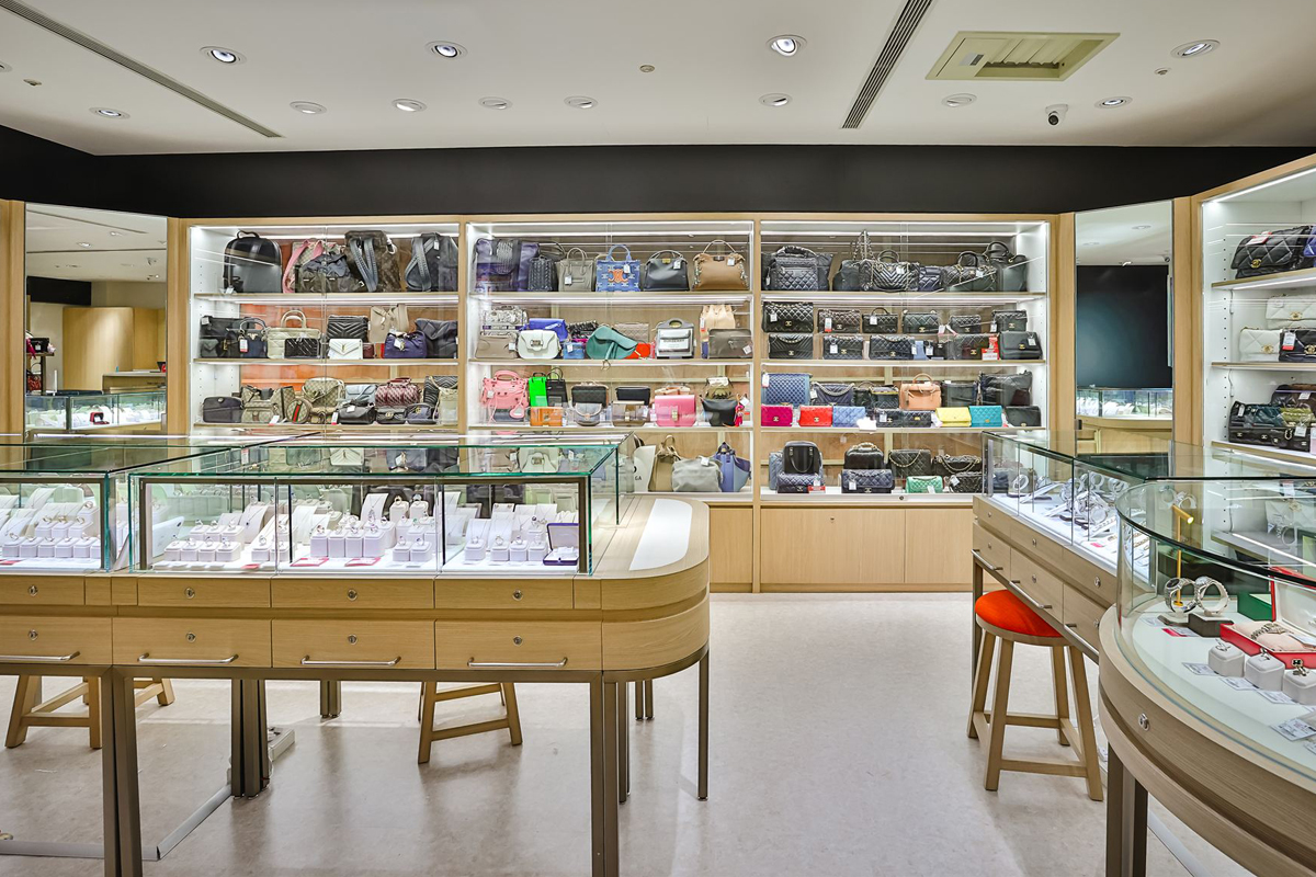 BRAND OFF 台中中友百貨店